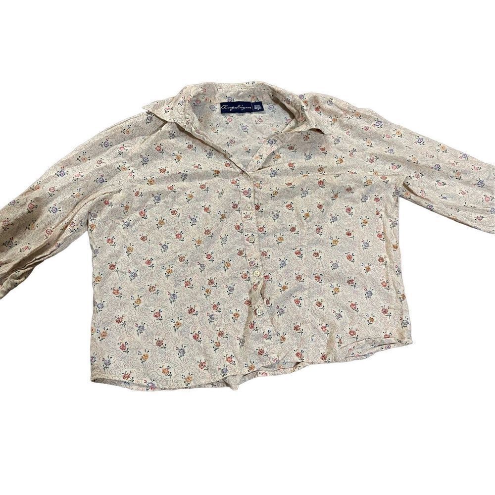 ‎Angelique floral sequin accent collar blouse